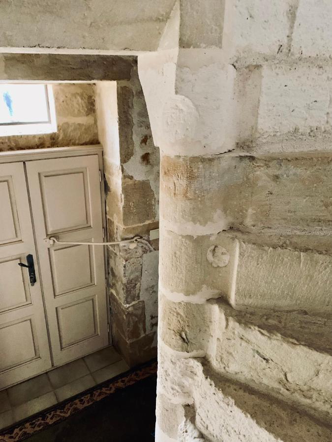 Bed and Breakfast Logis De La Touche Saint-Hilaire-des-Loges Экстерьер фото